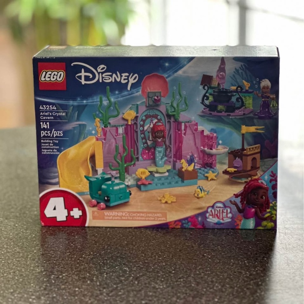 Lego Pink and Blue Building Set Disney Magic